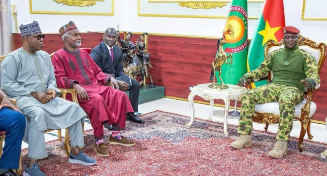 NAF Pilots, Soldiers’ Detention In Burkina Faso Resolved, Crew To Return Soon — FG