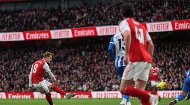 Arsenal Retain Premier League Top Spot With Win Over Brighton