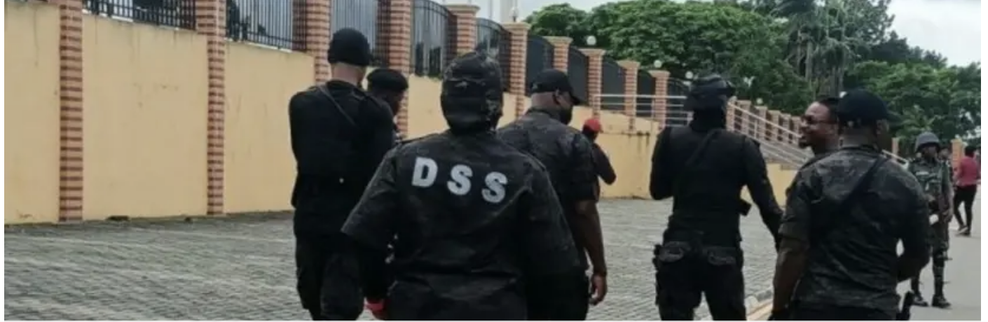 DSS summons contestants as controversy over Awujale stool thickens
